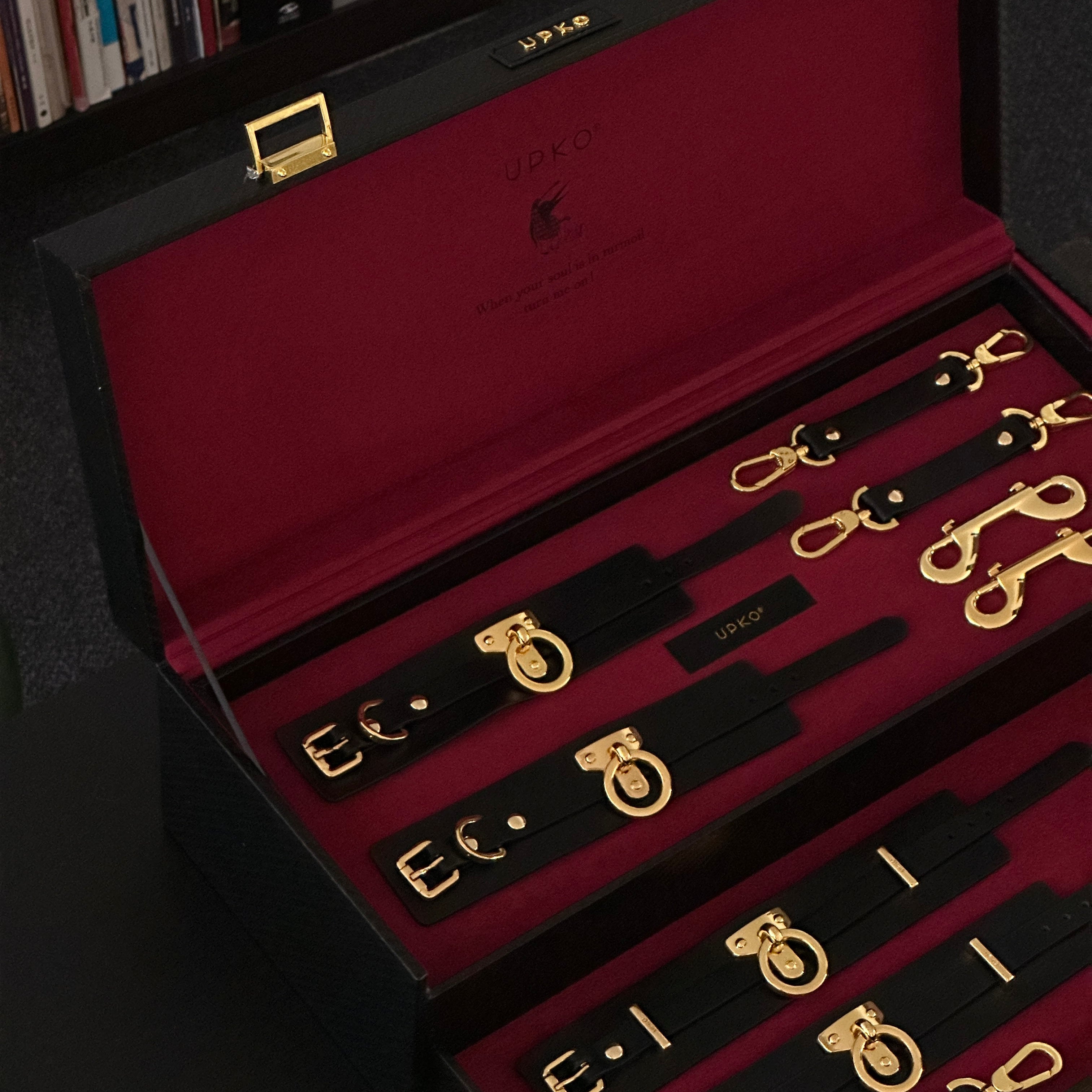 UPKO Leather Kinky Tools Set